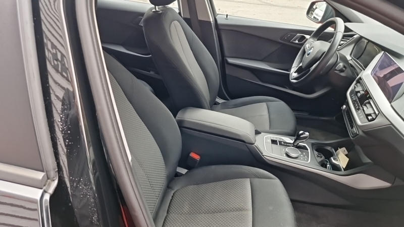 Bmw Série 1 F40 116d 116 Ch Dkg7