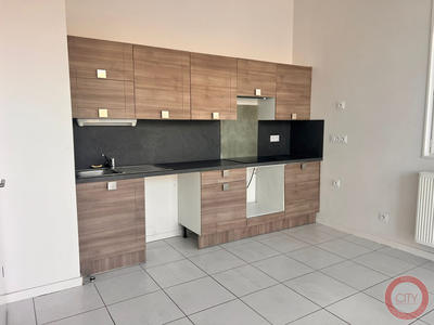 Appartement - 74 m² - 4 pièces