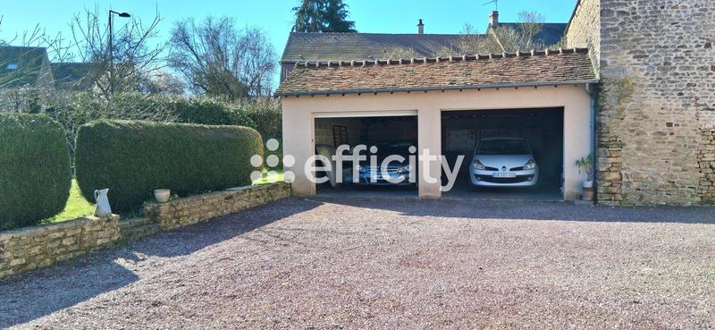 Maison - 195 m² - 8 pièces