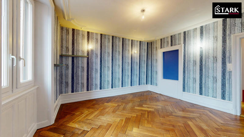 Appartement - 157 m² - 5 pièces