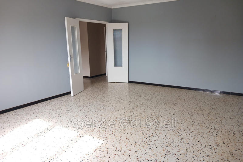 Maison - 85 m² - 3 pièces