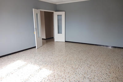 Maison - 85 m² - 3 pièces