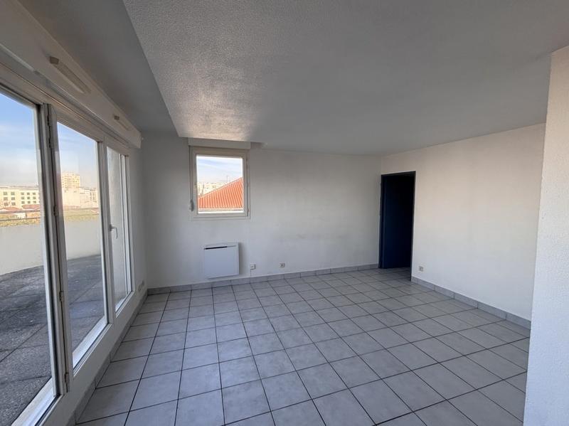 Appartement - 43 m² - 2 pièces