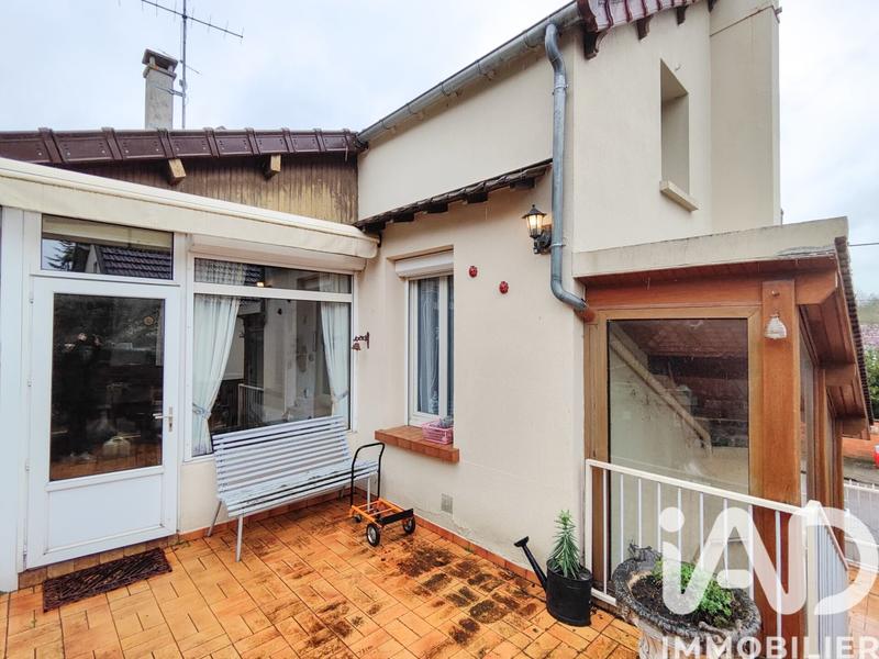 Maison - 102 m² - 6 pièces