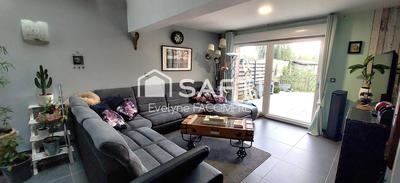 Maison - 162 m² - 8 pièces