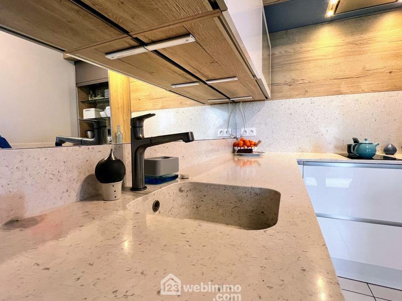 Appartement - 70 m² - 3 pièces