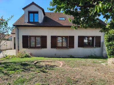 Maison - 155 m² - 9 pièces