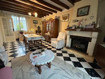 Maison traditionnelle - 114 m² - 5 pièces