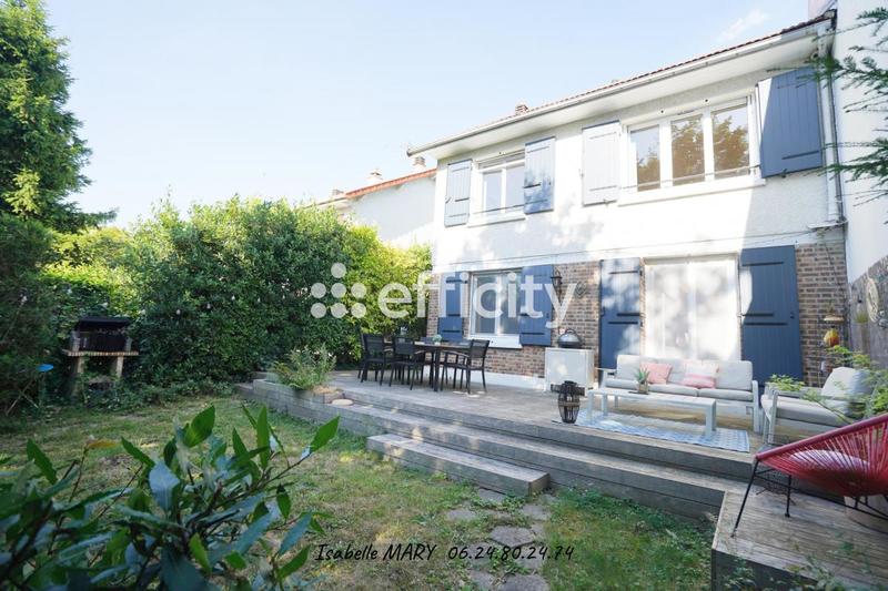 Maison - 136 m² - 5 pièces