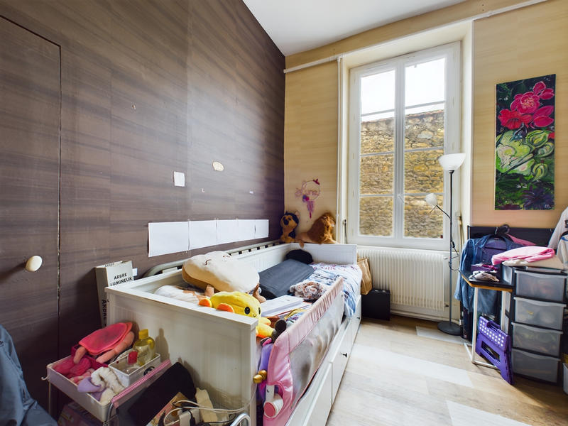 Appartement - 90 m² - 3 pièces