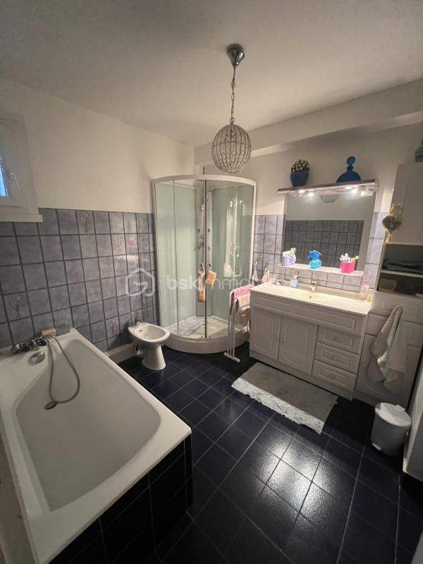 Appartement - 94 m² - 3 pièces