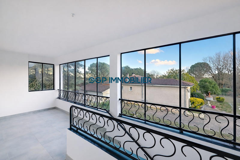 Appartement - 115 m² - 4 pièces