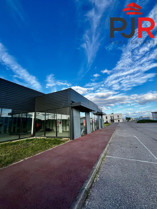 Local commercial - 554 m²