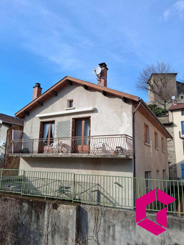 Maison - 186 m² - 5 pièces