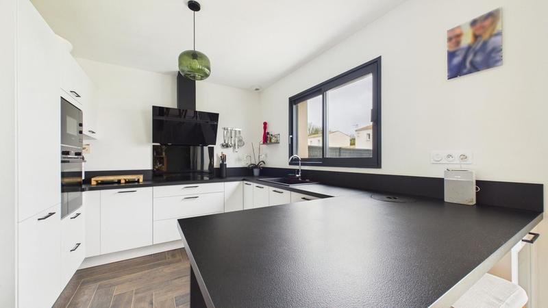 Maison - 89 m² - 4 pièces