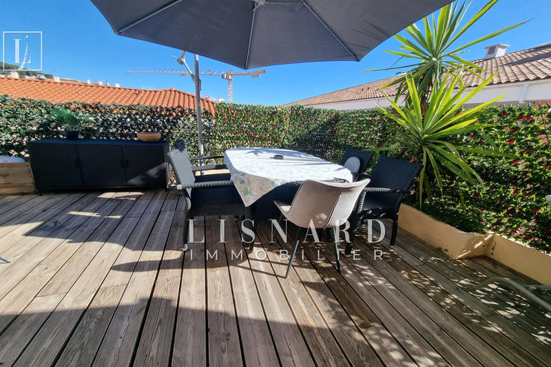 Appartement - 80 m² - 3 pièces