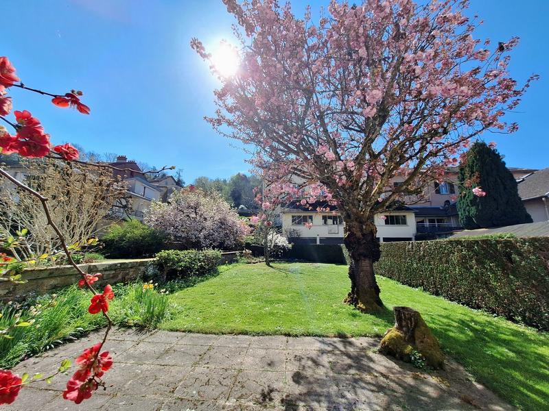 Maison - 110 m² - 6 pièces