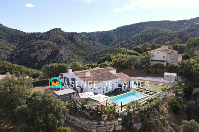 Maison contemporaine - 130 m² - 5 pièces