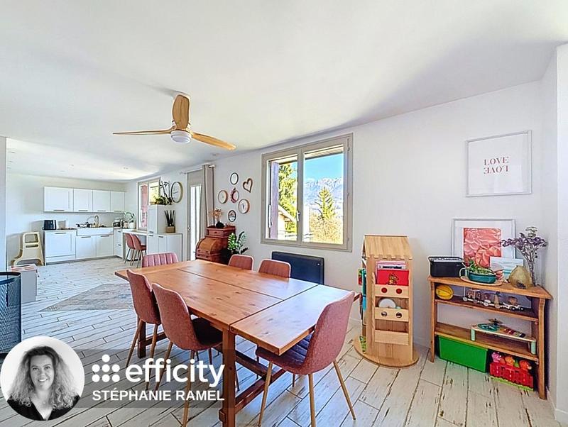 Maison - 83 m² - 4 pièces