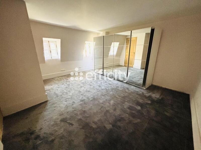 Appartement - 116 m² - 4 pièces