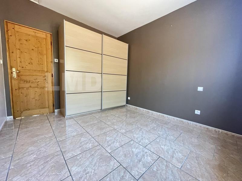 Maison traditionnelle - 152 m² - 6 pièces