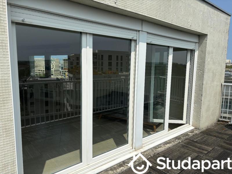 Chambre - 11 m² - 1 pièce