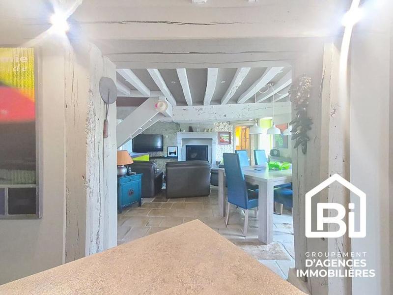 Maison - 160 m² - 7 pièces