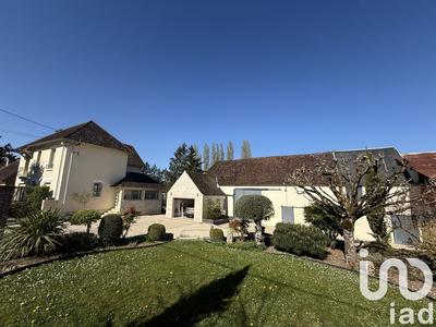 Maison - 182 m² - 7 pièces