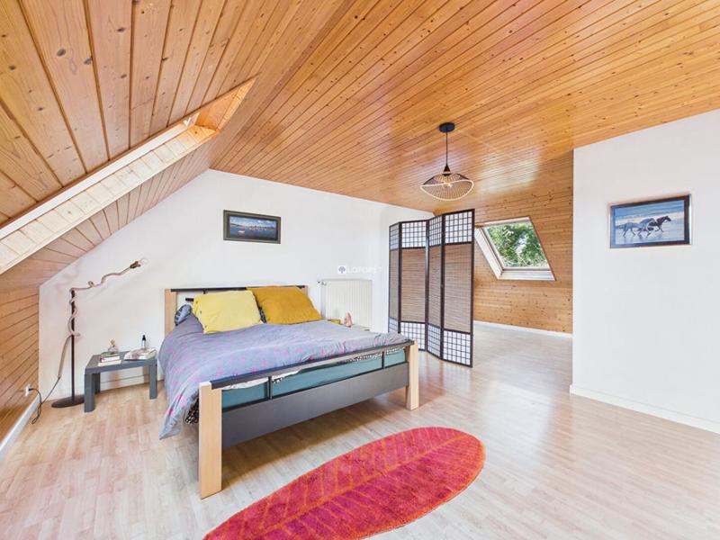 Propriété - 490 m² - 12 pièces