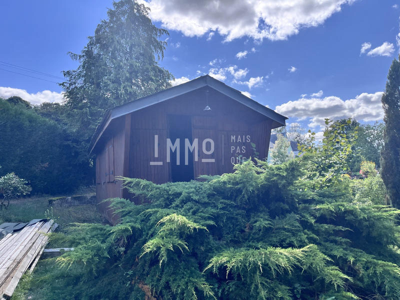 Terrain de loisirs - 2 000 m²