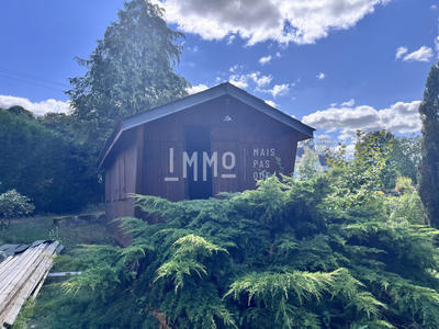 Terrain de loisirs - 2 000 m²