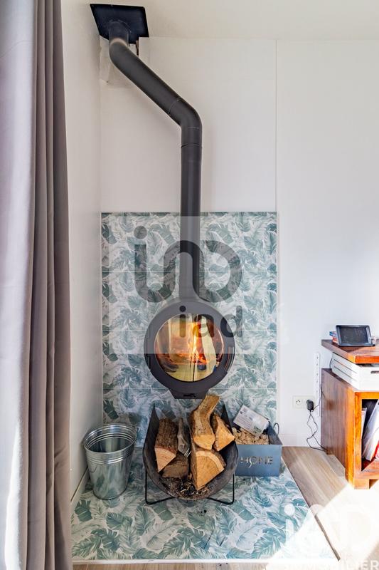 Maison - 90 m² - 5 pièces