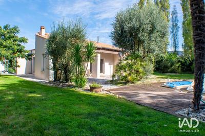 Maison - 212 m² - 6 pièces