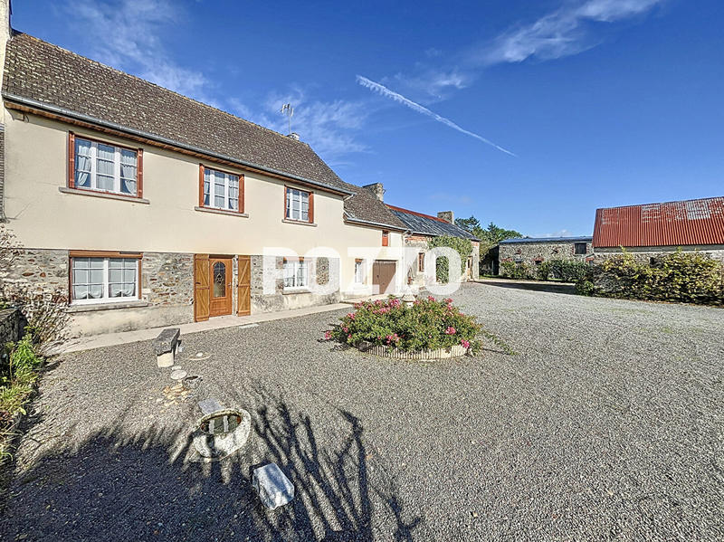 Maison - 110 m² - 5 pièces