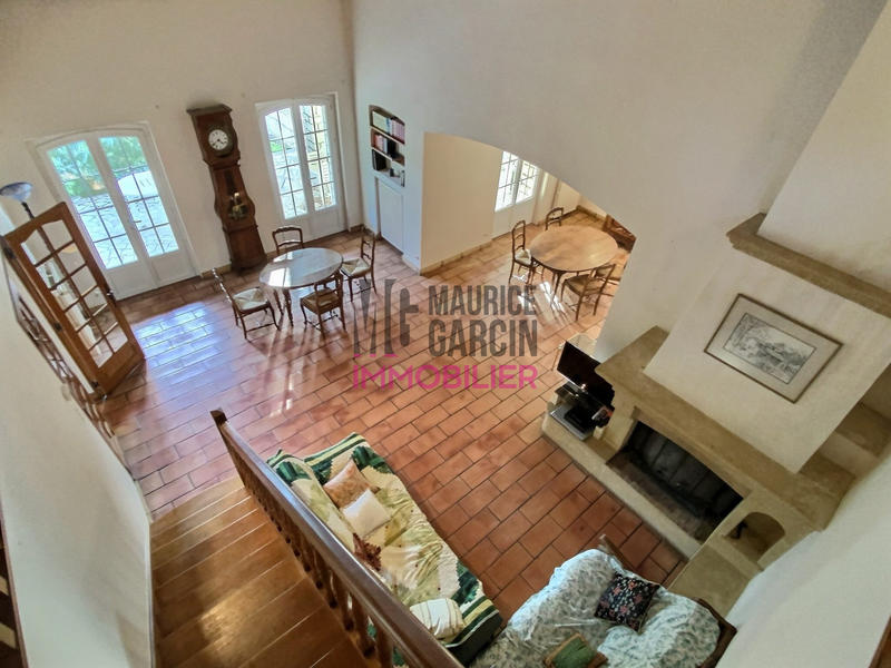 Maison - 189 m² - 6 pièces