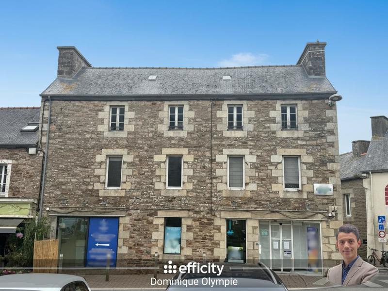 Immeuble - 220 m² - 13 pièces