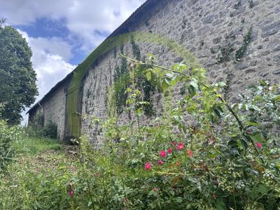 Maison - 306 m² - 6 pièces