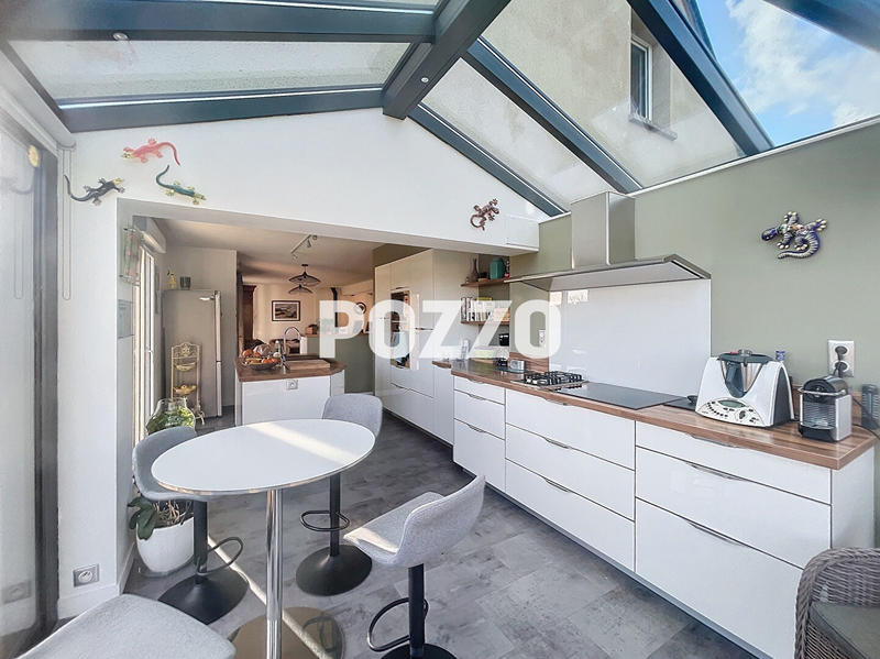 Maison - 130 m² - 5 pièces