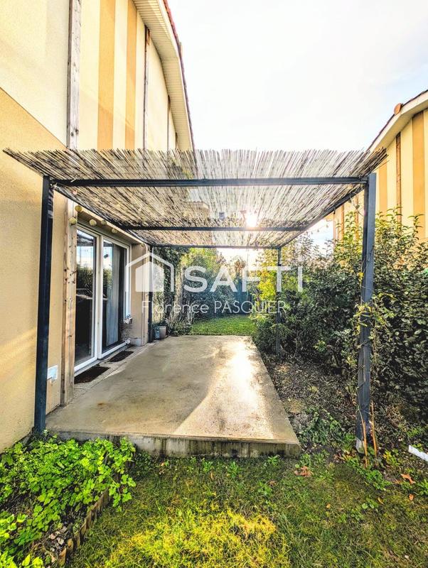 Maison - 85 m² - 4 pièces