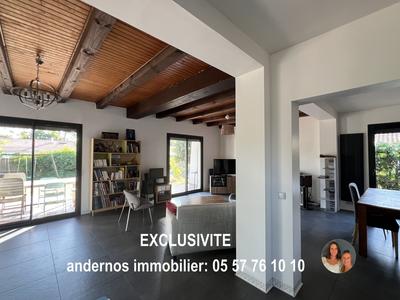 Maison - 215 m² - 8 pièces