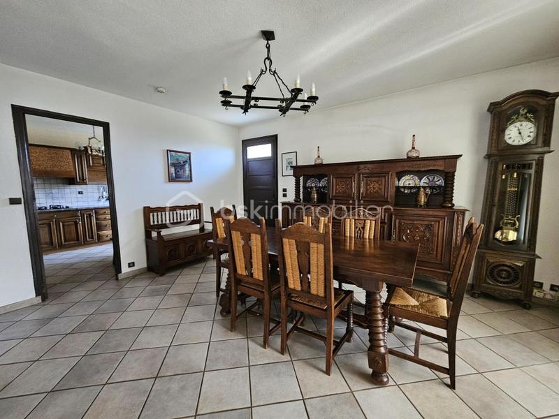 Maison - 150 m² - 8 pièces