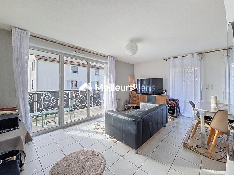 Appartement - 61 m² - 3 pièces