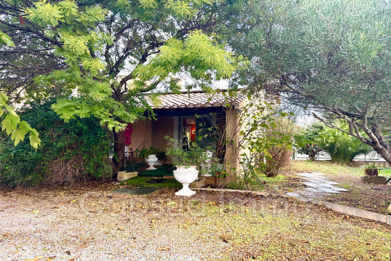 Maison - 180 m² - 6 pièces