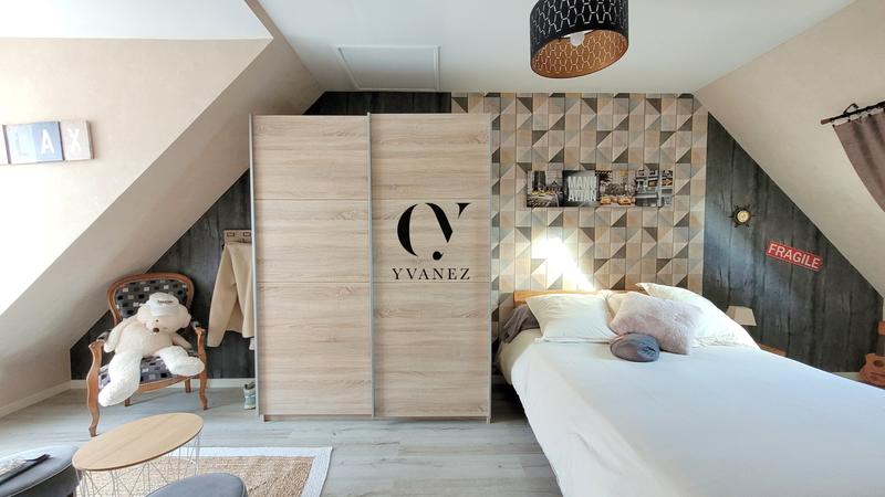 Maison - 150 m² - 8 pièces