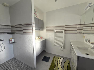 Maison - 106 m² - 4 pièces