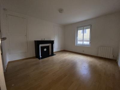 Maison traditionnelle - 61 m² - 3 pièces