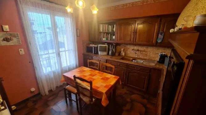 Appartement - 150 m² - 5 pièces