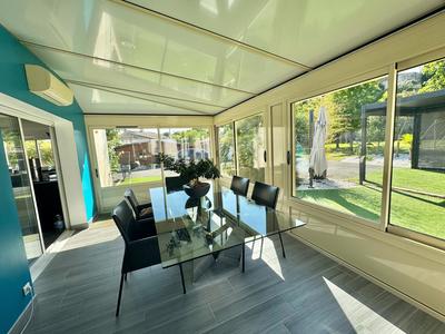 Maison - 182 m² - 7 pièces