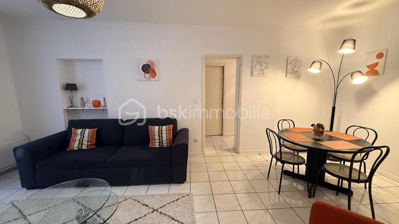 Immeuble - 350 m² - 8 pièces