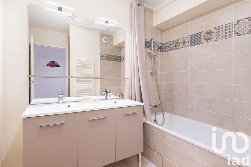 Appartement - 100 m² - 4 pièces